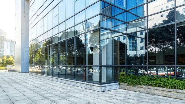 Aluminum curtain wall