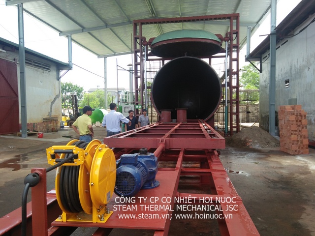 Autoclave with big diameter