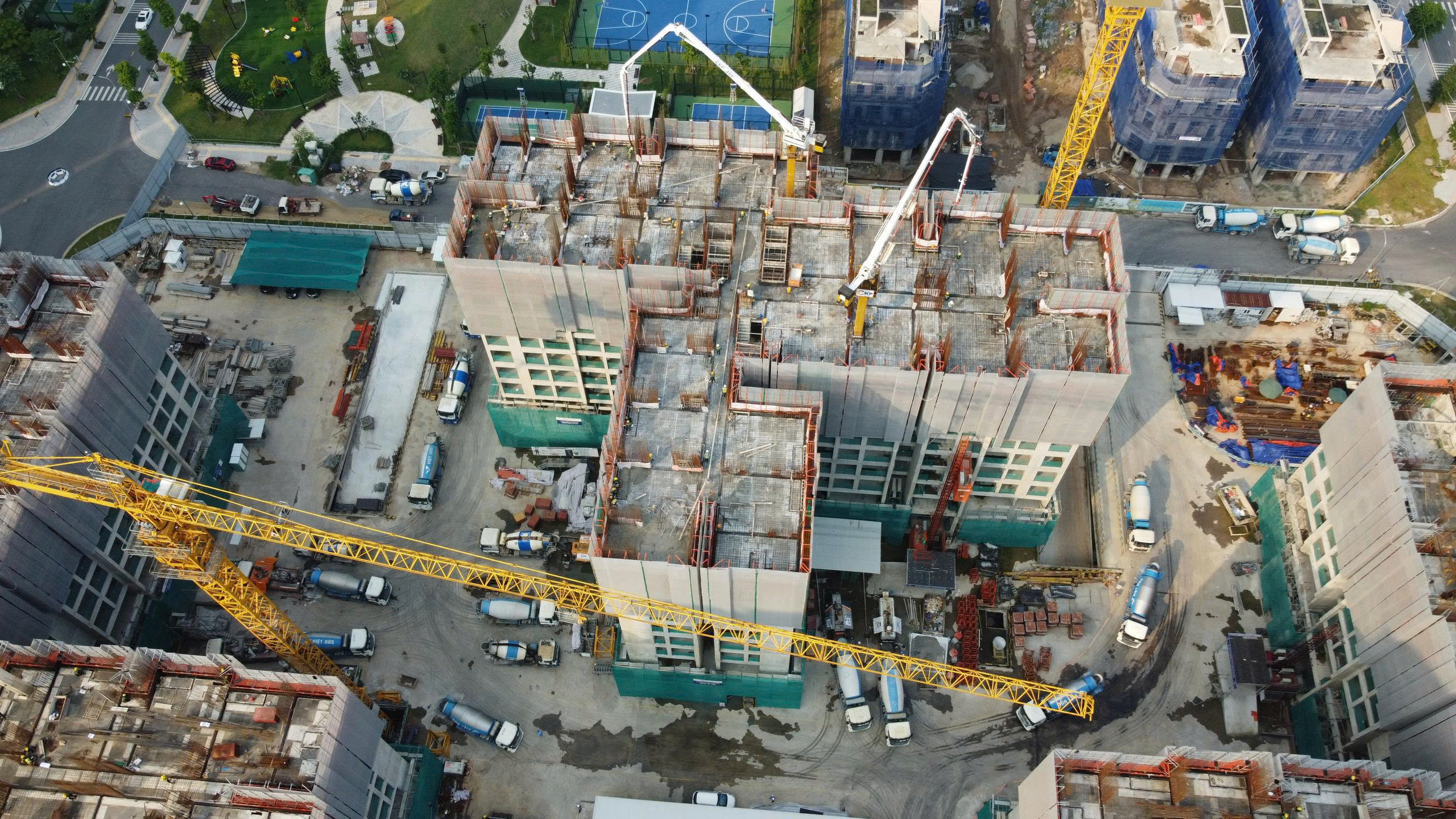 Construction Images of Viet Duc Concrete Projects