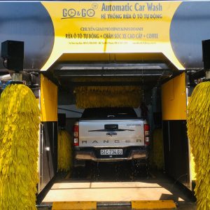 Automatic car washing system