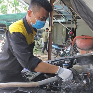 Hot water pressure washers