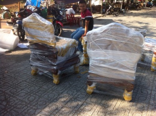 International retail shipping