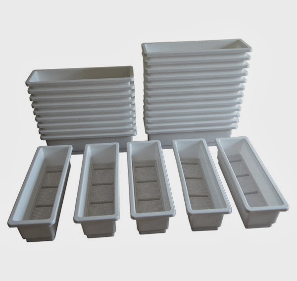 Formed plastic packaging