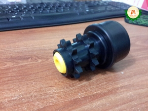 Integrated plastic bearing sprocket