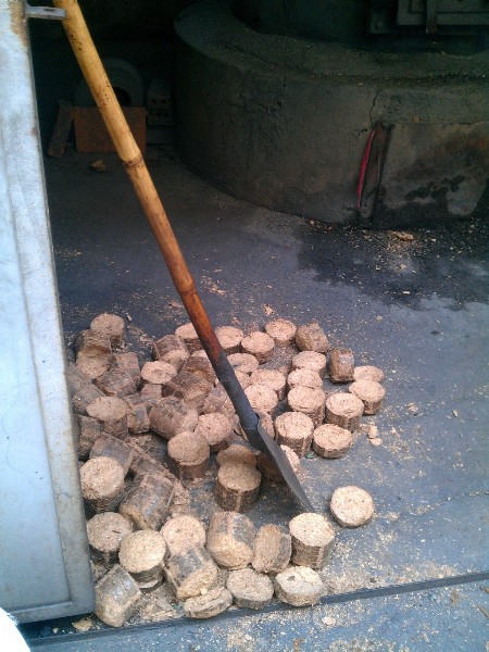 Wood shaving briquettes