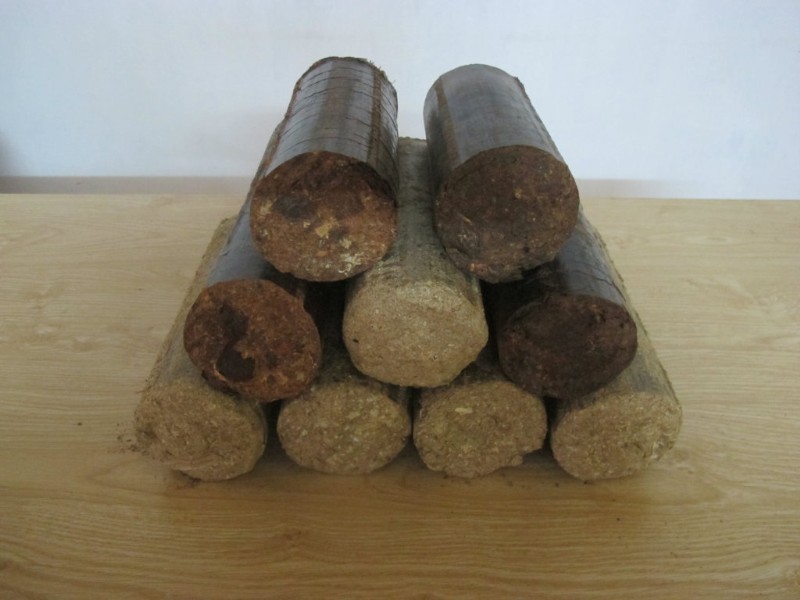 Wood shaving briquettes