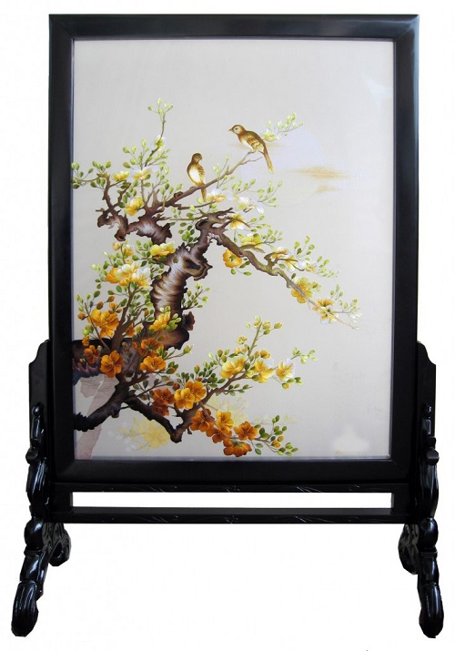 2-sided embroidered picture