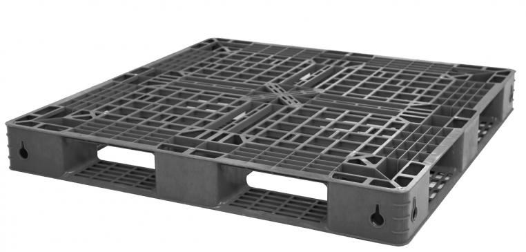 Plastic pallet