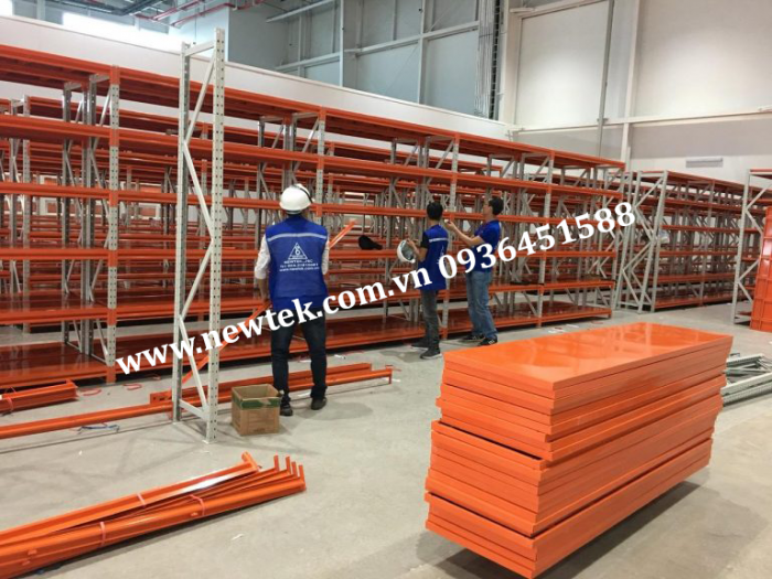 Warehouse racks