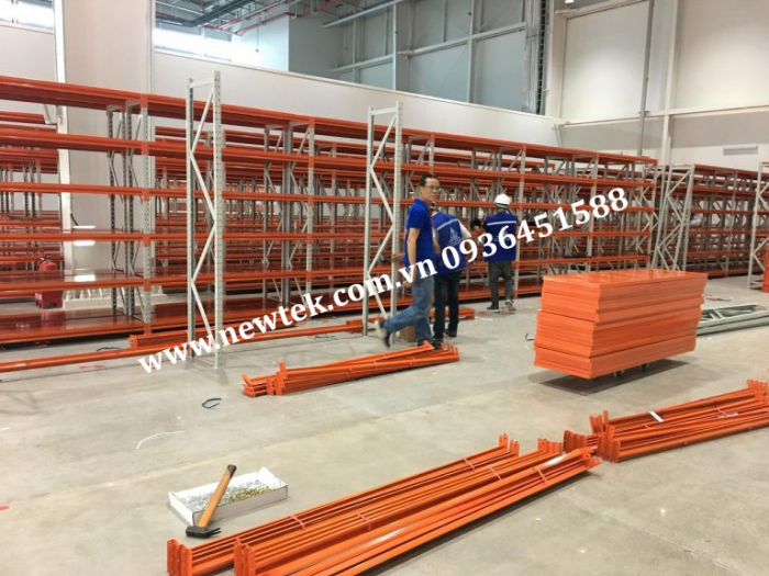 Warehouse racks