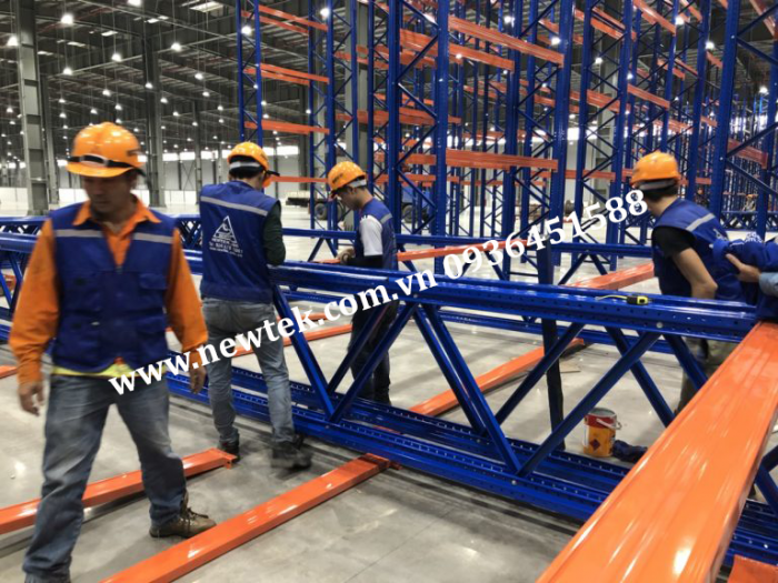 Warehouse racks