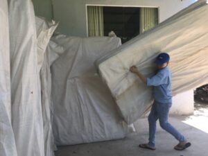 Mattress shipping service
