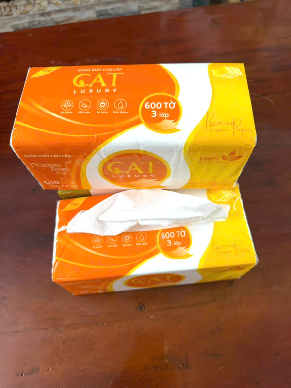 Luxury facial tissue