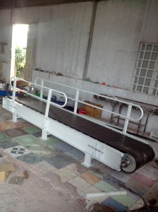 Rubber conveyor belt