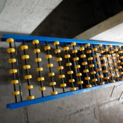 Roller conveyor