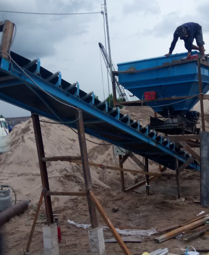 Vibro sifter machine and conveyor