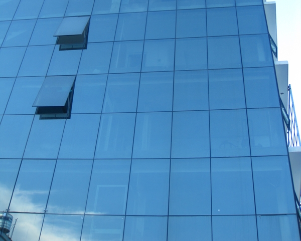 Curtain walls