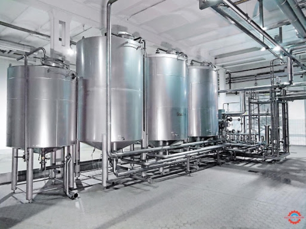 Small industrial tank system