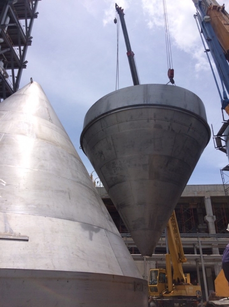 Intermediate industrial tank system