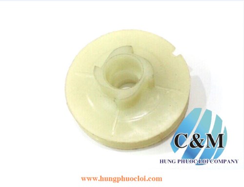 Acetal plastic processing