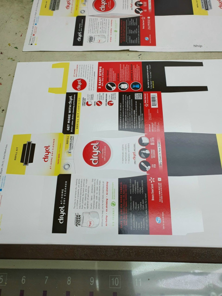 Design and print paper packaging