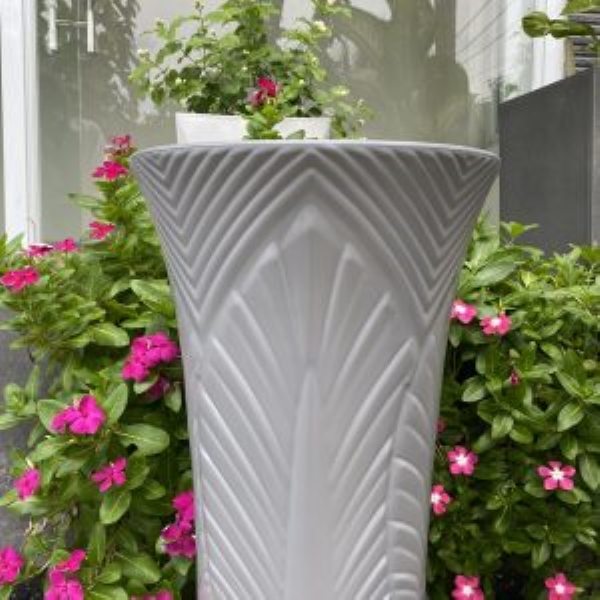 Imitation Porcelain Leaf Pot