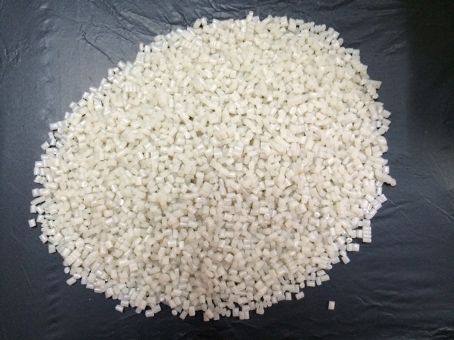 White HDPE recyled pellet