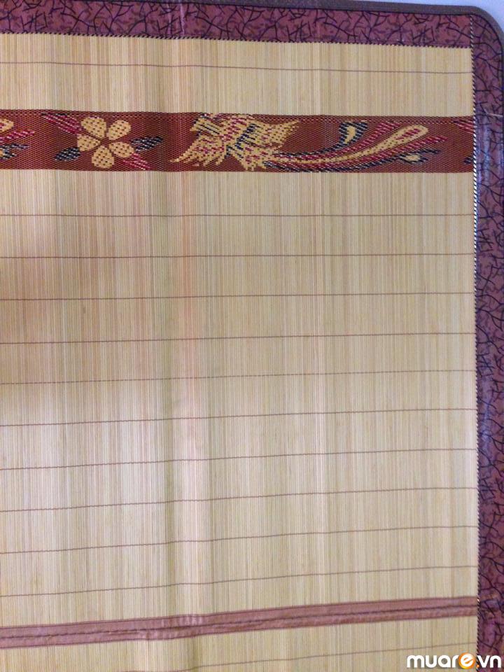 Embroidery on mat