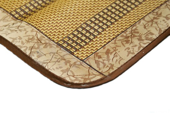 Embroidery on mat