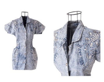 Embroidery on jean