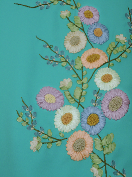 Embroidery on spandex