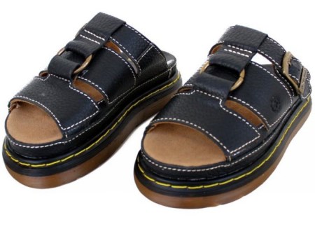 Men fashion sandals