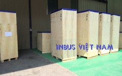 Wooden bale packing