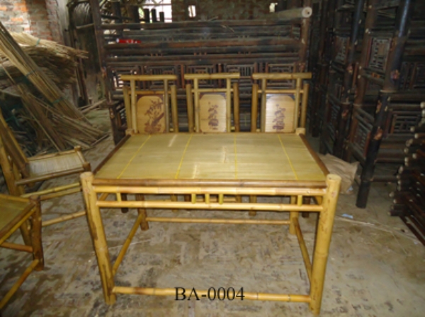 Living room table and chair