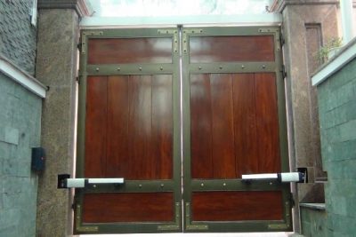Phobos automatic gate