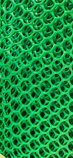 Plastic mesh