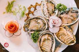 Seafood restaurant