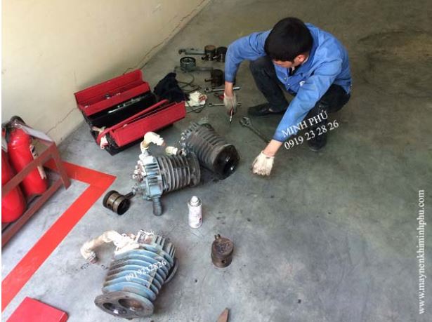 Piston Hitachi Bebicon repair