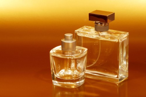 Cosmetic packaging
