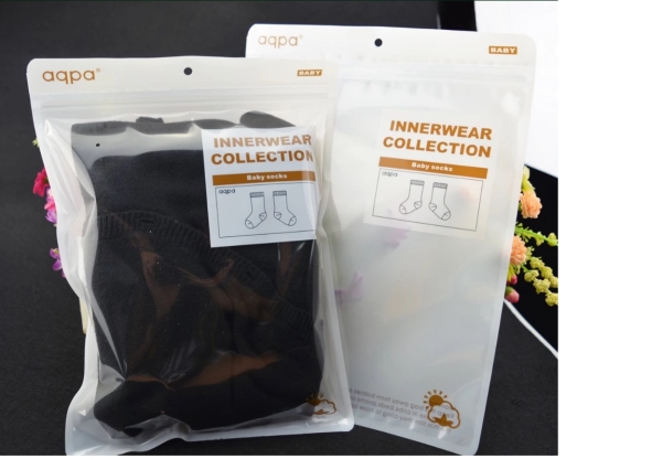 Zip bags for clothes