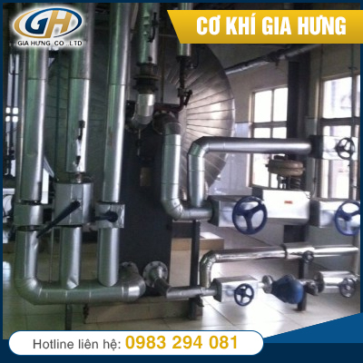 Oil transmission piping system fabrication