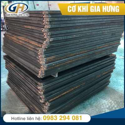 Pallet racking systems