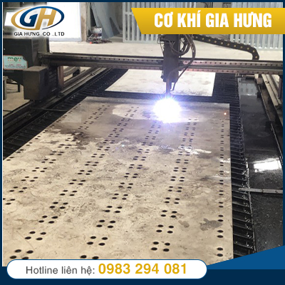 Mechanical cutting machines