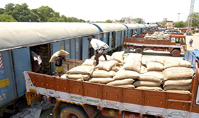 Warehouse to port transport