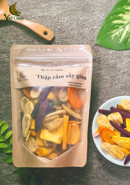 Crispy dried mixed fruits