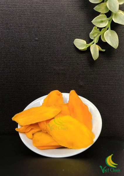 Soft dried mango