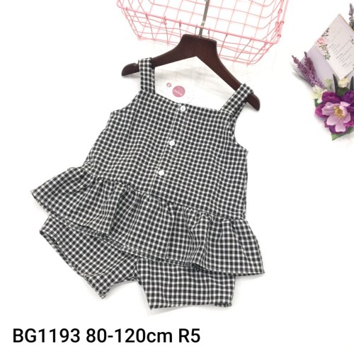 Girls fashion