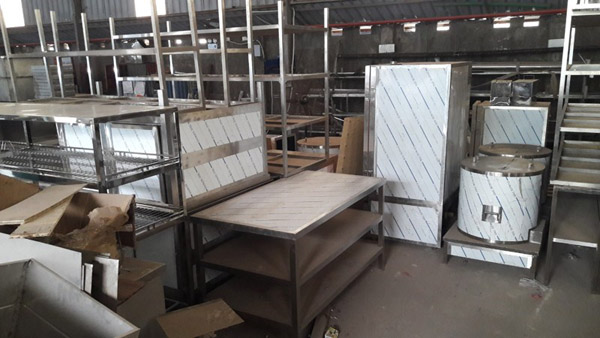 Restaurant and hotel kitchen equipment