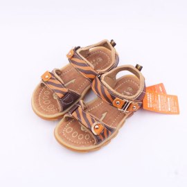 Kid footwear