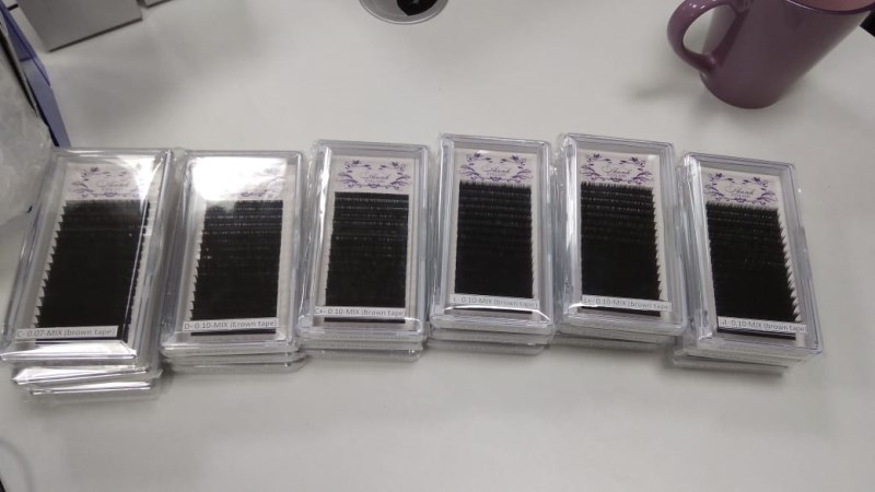 False Eyelashes